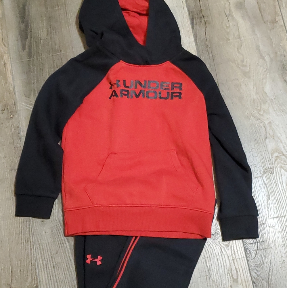 Hoodie Sweat Pants Set